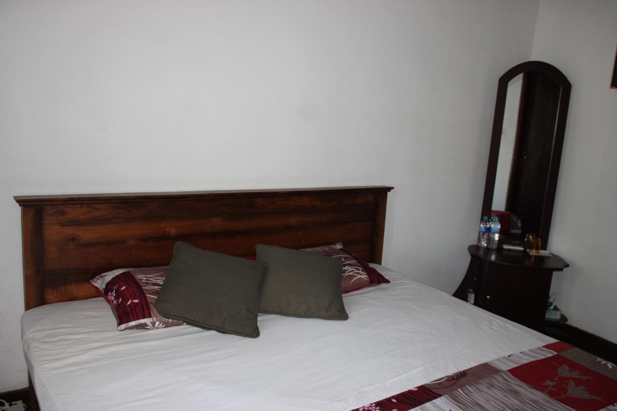 Olideb Gedara Hotel เนกอมโบ ภายนอก รูปภาพ